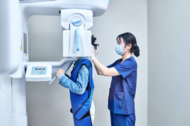 Best Emergency Care for Gum Disease in Claude, TX